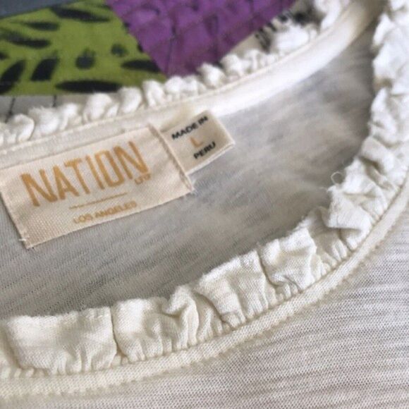 Nation LTD Long Sleeve Off White Ruffle Neck T-Shirt sz Large - Picture 10 of 11